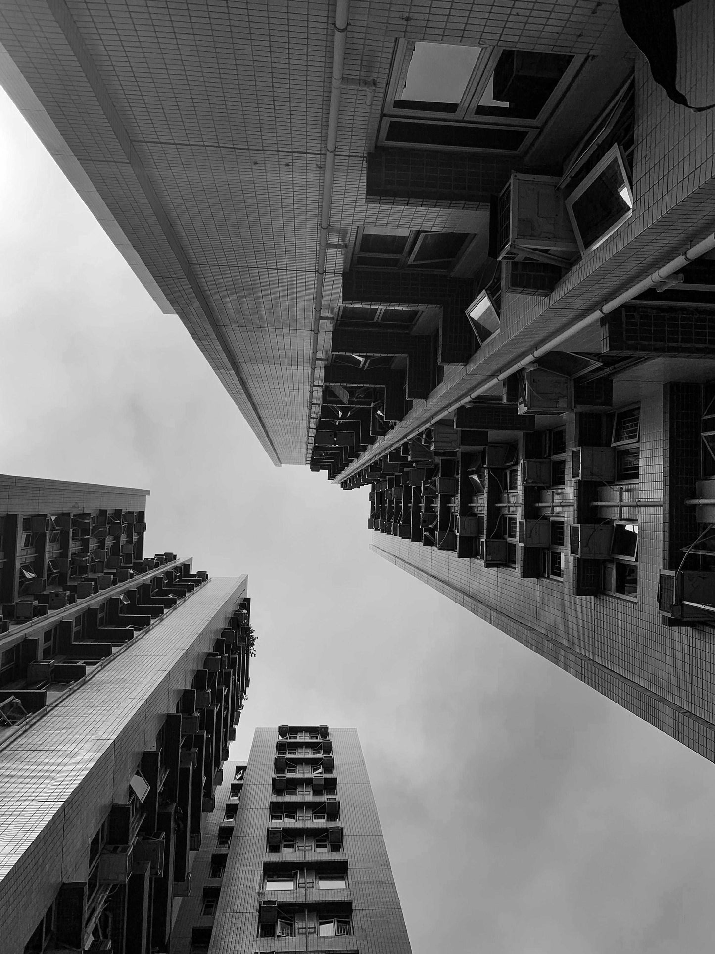 Monochrome : Memories of Home